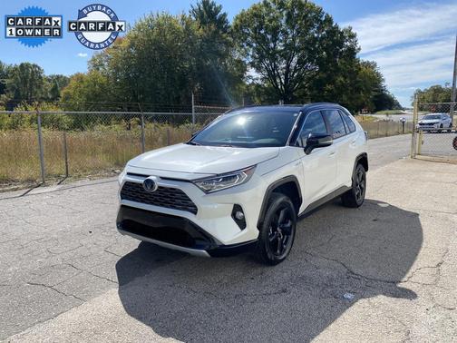 2021 Toyota RAV4 Hybrid XLE Premium