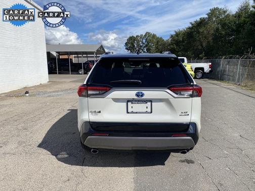 2021 Toyota RAV4 Hybrid XLE Premium
