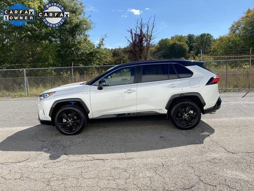 2021 Toyota RAV4 Hybrid XLE Premium