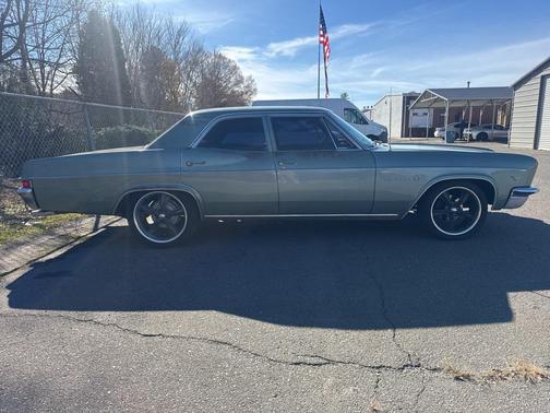 1966 Chevrolet Impala Base