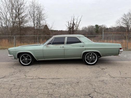 1966 Chevrolet Impala Base