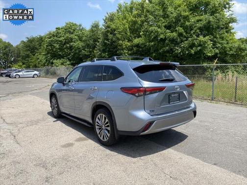 2020 Toyota Highlander Platinum