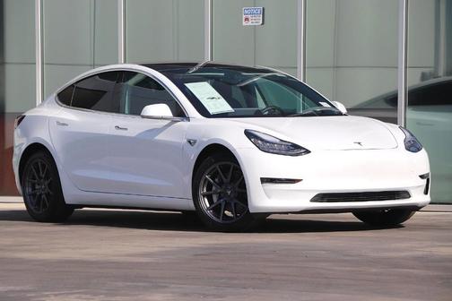 Photo 2 of 25 of 2018 Tesla Model 3 Performance