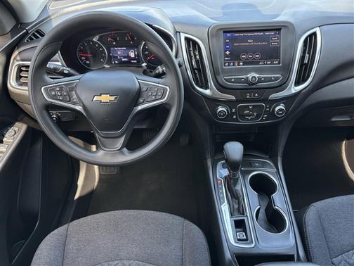 Black Metallic 2022 Chevrolet Equinox 2LT