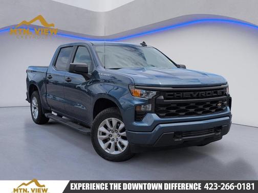 Lakeshore Blue Metallic 2024 Chevrolet Silverado 1500 Custom