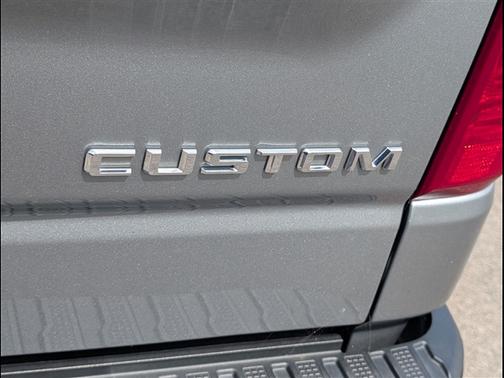 Sterling Gray Metallic 2024 Chevrolet Silverado 1500 Custom Trail Boss