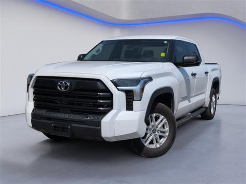 Ice 2024 Toyota Tundra SR5