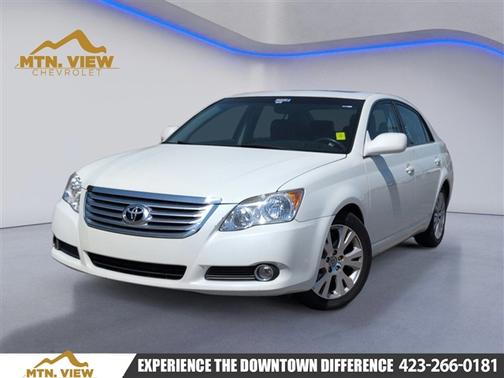 White 2010 Toyota Avalon