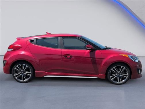 Boston Red 2017 Hyundai Veloster Turbo