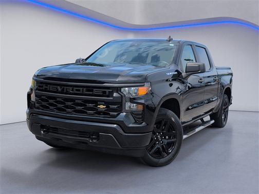 Black 2022 Chevrolet Silverado 1500 Custom