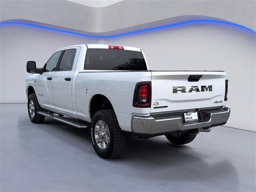 Bright White Clearcoat 2025 RAM 2500 Big Horn