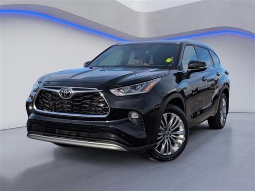 2024 Toyota Highlander Platinum