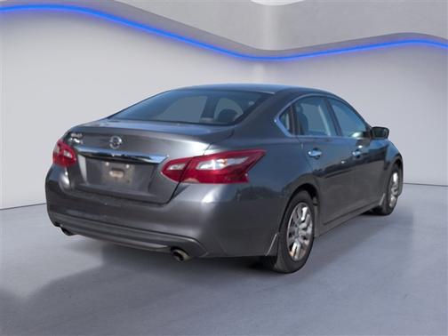 Gun Metallic 2018 Nissan Altima 2.5 S