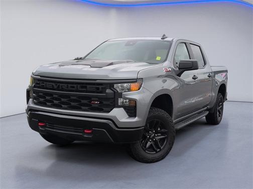 Sterling Gray Metallic 2024 Chevrolet Silverado 1500 Custom Trail Boss
