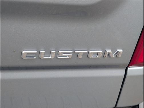 Sterling Gray Metallic 2024 Chevrolet Silverado 1500 Custom Trail Boss