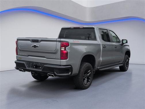 Sterling Gray Metallic 2024 Chevrolet Silverado 1500 Custom Trail Boss