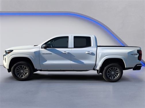 White 2026 Chevrolet Colorado LT