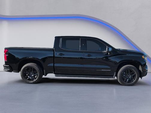 Black 2024 Chevrolet Silverado 1500 High Country