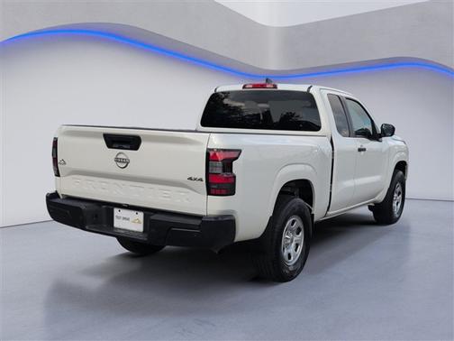 Glacier White 2024 Nissan Frontier S