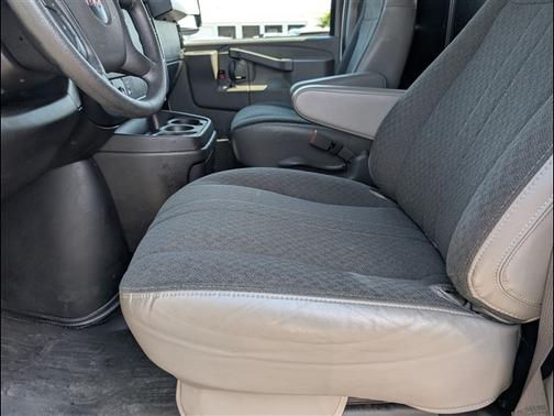 2023 GMC Savana 2500 Work Van