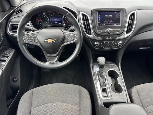 Mosaic Black Metallic 2022 Chevrolet Equinox 1LT