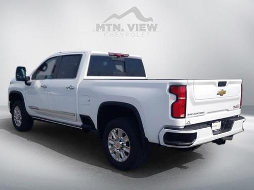 2025 Chevrolet Silverado 2500 High Country