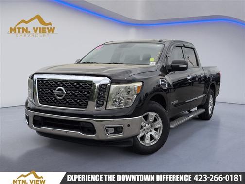 2017 Nissan Titan SV