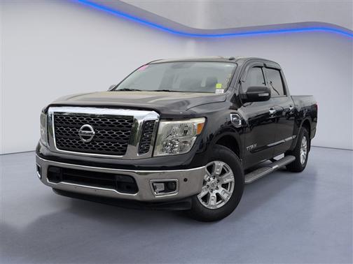 2017 Nissan Titan SV