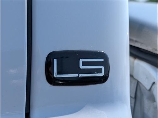 2004 Chevrolet Silverado 1500 LS Extended Cab