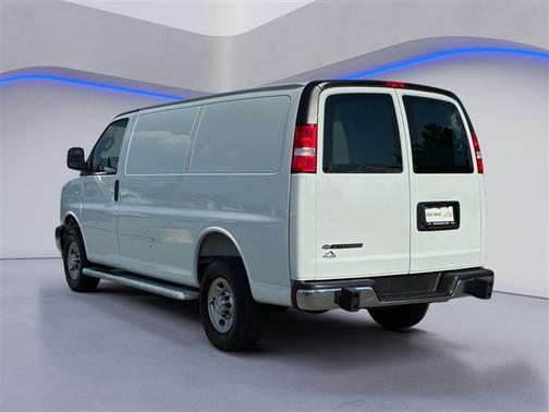 Summit White 2025 Chevrolet Express 2500 Work Van