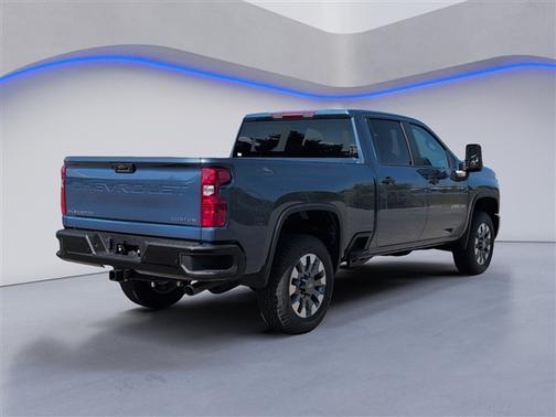 2026 Chevrolet Silverado 2500 Custom