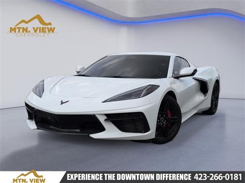 Arctic White 2026 Chevrolet Corvette Stingray w/1LT