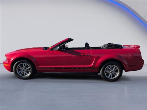 2005 Ford Mustang 