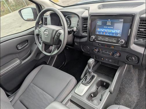 2023 Nissan Frontier S