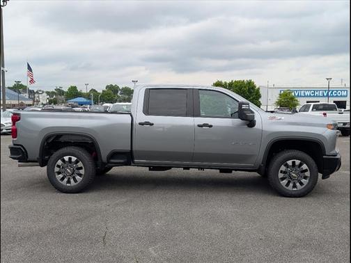 2025 Chevrolet Silverado 2500 Custom