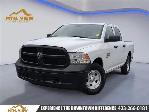 Bright White Clearcoat 2019 RAM 1500 Classic Tradesman