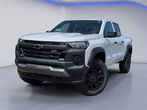 White 2026 Chevrolet Colorado Trail Boss