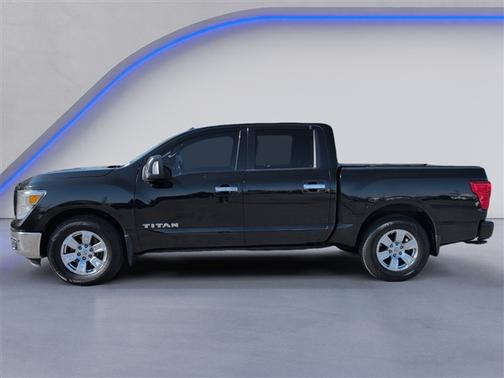 2019 Nissan Titan SV