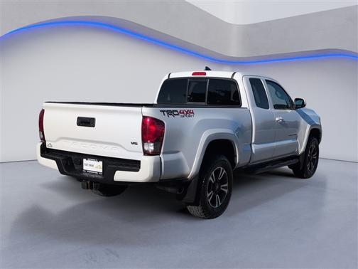 2017 Toyota Tacoma SR5