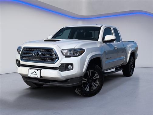 2017 Toyota Tacoma SR5