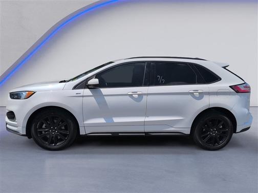 White Metallic 2023 Ford Edge ST Line