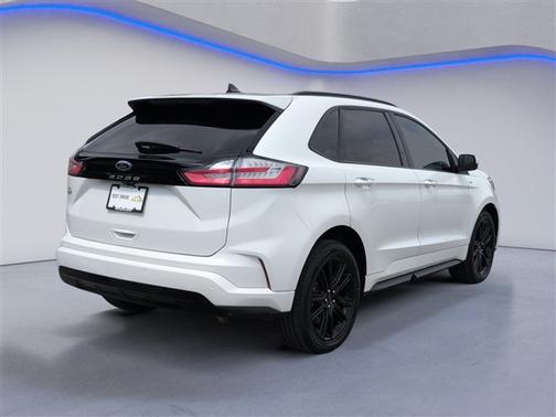 White Metallic 2023 Ford Edge ST Line