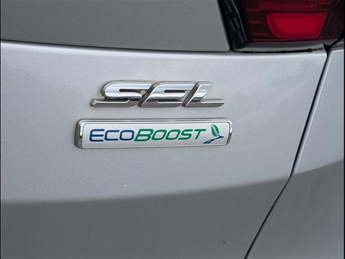 Ingot Silver 2019 Ford Escape SEL