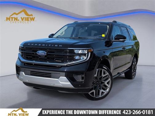 Black Metallic 2025 Ford Expedition Platinum
