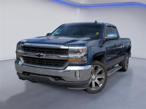 Deep Ocean Blue Metallic 2017 Chevrolet Silverado 1500 LT