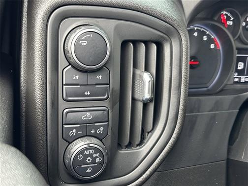 2021 Chevrolet Silverado 2500 Custom