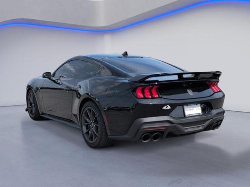 Shadow Black 2025 Ford Mustang Dark Horse