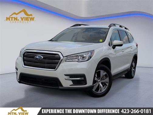 Crystal White Pearl 2022 Subaru Ascent Premium 7-Passenger