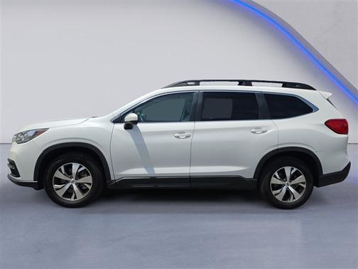 Crystal White Pearl 2022 Subaru Ascent Premium 7-Passenger
