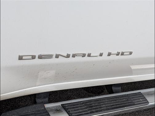 2020 GMC Sierra 2500 Denali
